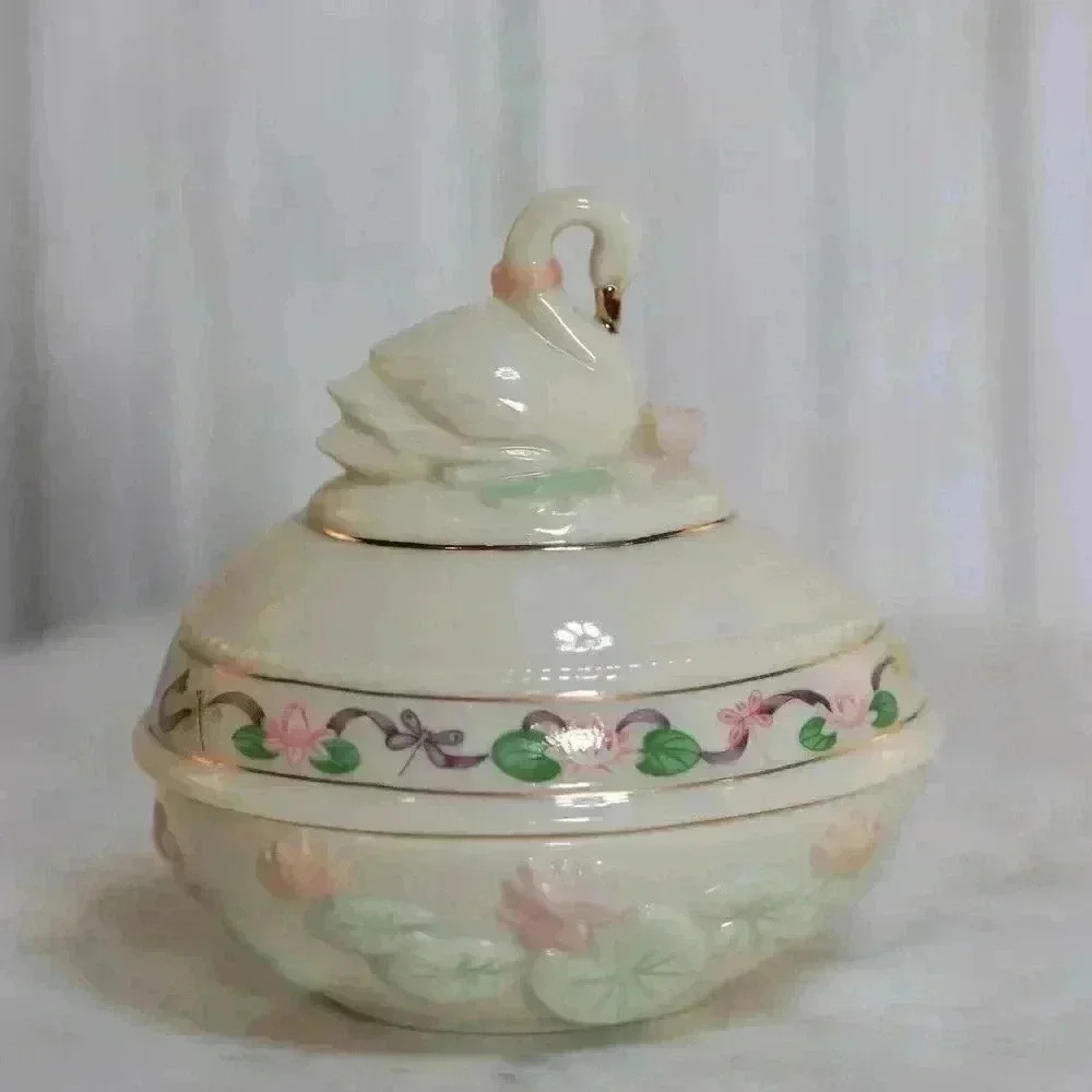 Lenox 2001 The Swan Easter Egg Lidded Trinket Box Limited Edition